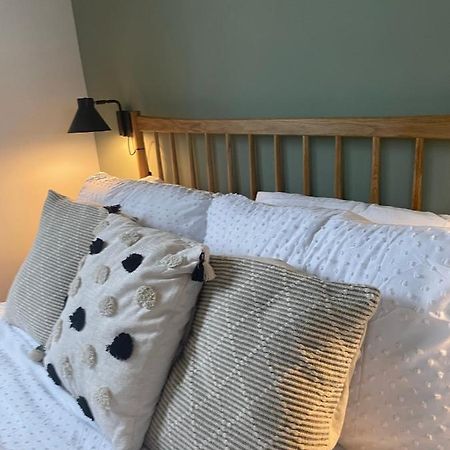 Central Inverness Flat Close To Hospital And Uhi Inshes Екстериор снимка