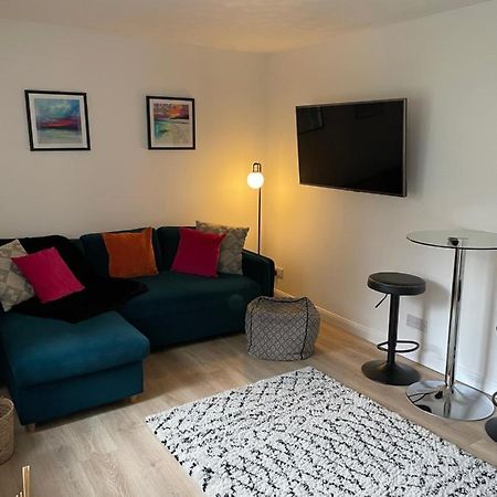 Central Inverness Flat Close To Hospital And Uhi Inshes Екстериор снимка