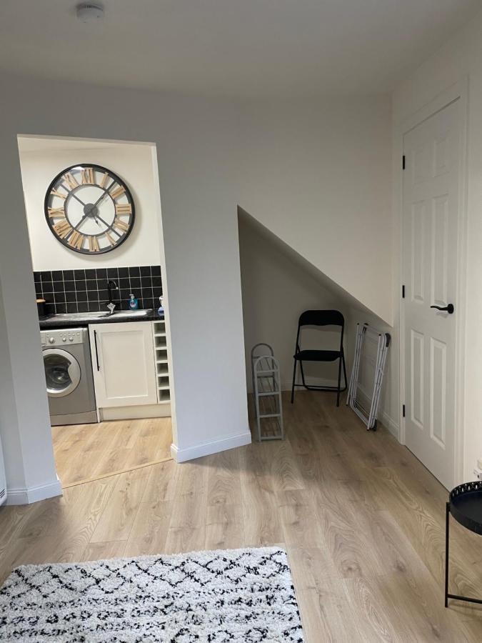 Central Inverness Flat Close To Hospital And Uhi Inshes Екстериор снимка